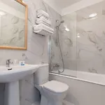Ruc Hotel Cannes